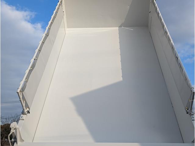 エルフトラック 3t低床強化ダンプ・3tダンプ・6MT・フルフラットロー 積載3000kg・リアロックピン2か所・角出し左右・低床ダンプ・強化ダンプ(16枚目)