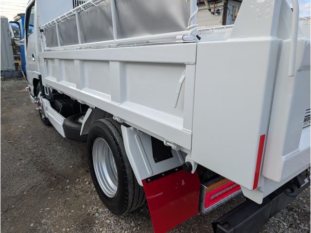 エルフトラック 3t低床強化ダンプ・3tダンプ・6MT・フルフラットロー 積載3000kg・リアロックピン2か所・角出し左右・低床ダンプ・強化ダンプ(23枚目)