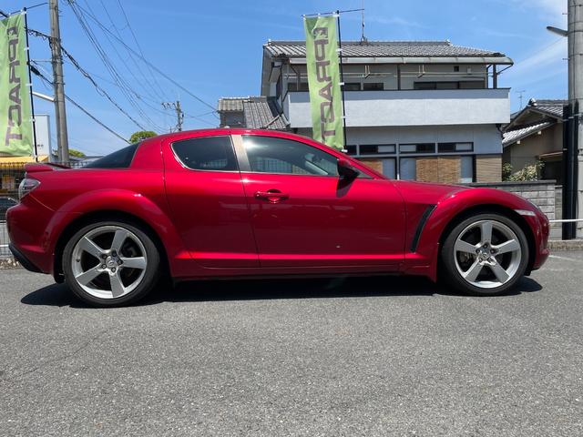 ＲＸ－８ タイプＥ　タイプＥ　純正１８インチアルミホイール　ディスチャージヘッドライト　　フォグランプ　ＢＯＳＥサウンド　パドルシフト　黒革パワーシート　革巻きステアリング　オートエアコン　禁煙車（28枚目）