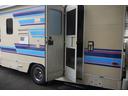 Ｅ－３５０ 　ＷＩＮＮＥＢＡＧＯ　キャンピングカー（4枚目）