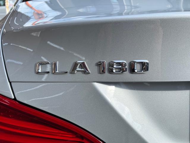 ＣＬＡクラス ＣＬＡ１８０　ＡＭＧライン　純正ＨＤＤナビ　ＲＳＰ　フルセグ　バックモニター　ヒートシート　本革シート　ＨＩＤ　サンルーフ　ＥＴＣ　１８インチアルミホイール（19枚目）