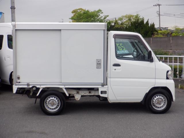 日産 ＮＴ１００クリッパートラック