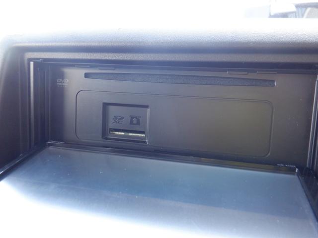 ＮＴ１００クリッパートラック 　保冷車　ＡＴ車　メモリーナビ　ワンセグ　バックカメラ　ワンタッチ式スライドドア両側　リヤ観音開き　ドアバイザー　積載量３５０ｋｇ（5枚目）