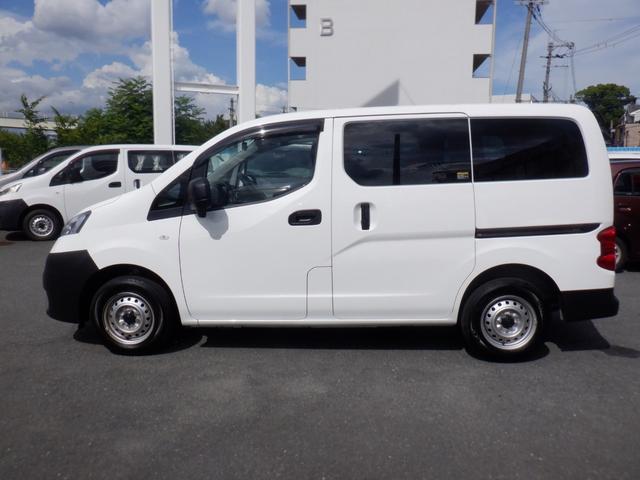 ＮＶ２００バネットバン ＤＸ　１．６ＤＸ　２人乗　５ドア　エマージェンシーブレーキ　荷室天井トリム　ＥＴＣ　ナビ　フルセグ　ＣＤ　Ｂｌｕｅｔｏｏｔｈ　キーレス　オートライト　アイストップ　電動電格ミラー　最大積載量６５０ｋｇ！（10枚目）
