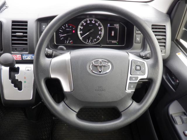 TOYOTA HIACE VAN DX