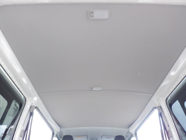 TOYOTA HIACE VAN DX