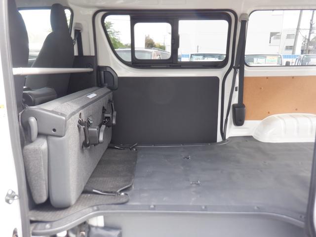 ハイエースバン DX Mナビ ETC バックカメラ 100V電源 キーレス USB端子 2列目小窓 衝突軽減装置 レーンアシスト クリアランスソナー 電動電格ミラー オートライト/ハイビーム 最大積載量1150kg(48枚目)