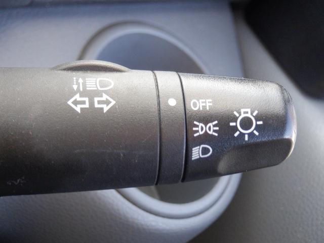 ＮＶ２００バネットバン チェアキャブ車いす２名仕様　福祉車両　車椅子２基　ストレッチャー１基　スロープ　電動ウィンチ　電動固定装置　サイドステップ　手すり　リモコン　両側スライドドア　電動ミラー　キーレス　運転席助手席エアバック　定期点検記録簿　保証書（16枚目）