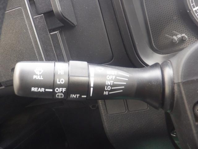 サクシード TX スピーカー・マイク付き 取外し可 4WD キャリア積載量40kg ワンオーナー キーレス 電動電格ミラー オートライト エアコン PW 横滑り防止 定期点検記録簿 保証書 取扱説明書(17枚目)