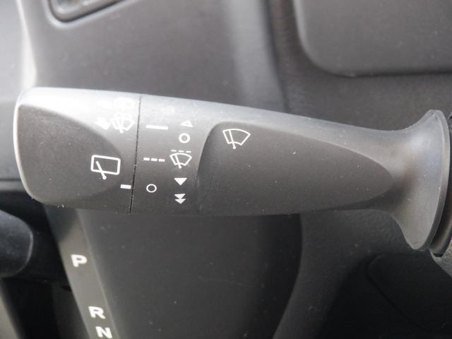 タウンエースバン ＧＬ　アイドリングストップ　電動電格ミラー　ＰＷ　ＬＥＤライト　ＥＳＣ　ＡＢＳ　衝突軽減装置　レーンアシスト　キーレス　最大積載量７５０ｋｇ（5枚目）