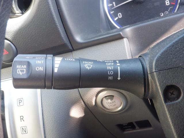 NV350キャラバンワゴン GX Mナビ ETC Bカメラ ワンセグTV Wエアコン リアクーラー/ヒーター オートライト 電動電格ミラー 盗難防止 スマートキー フロントフォグライト 2列目3列目小窓 片側スライドドア ワンオーナー(18枚目)