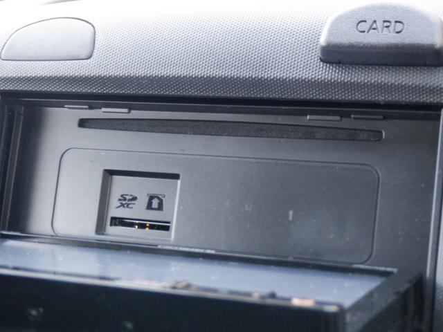 ランサーカーゴ 15M エマージェンジーブレーキ ETC メモリーナビ CD再生 ワンセグ 100V電源 衝突軽減装置 レーンアシスト キーレス 電動電格ミラー パワーウインドウ ドアバイザー 最大積載量450kg(7枚目)