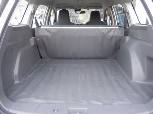 ランサーカーゴ 15M エマージェンジーブレーキ ETC メモリーナビ CD再生 ワンセグ 100V電源 衝突軽減装置 レーンアシスト キーレス 電動電格ミラー パワーウインドウ ドアバイザー 最大積載量450kg(12枚目)