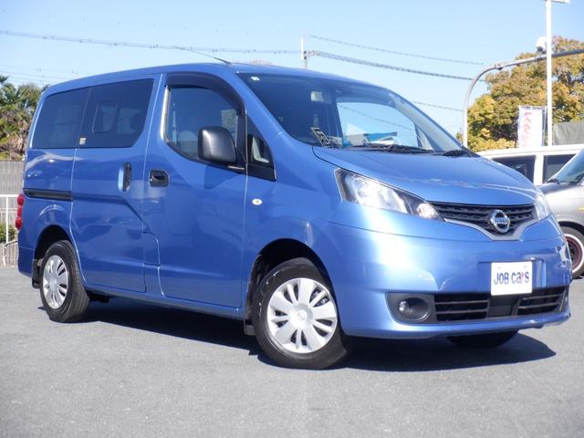 ＮＶ２００バネットバン ＧＸ　１．６ＧＸ５ドア　５人乗　エマージェンシーブレーキ　ＥＴＣ　メモリーナビ　フルセグ　ＣＤ　Ｂｌｕｅｔｏｏｔｈ　衝突軽減装置　レーンアシスト　キーレス　パワーウインドウ　ドアバイザー　２列目小窓（8枚目）