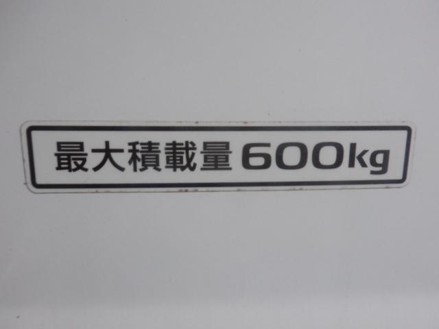 NV200バネットバン DX ETC 2列目小窓 ワンオーナー キーレス PW ABS エアコン 運転席助手席エアバック プライバシーガラス 最大積載量600kg 定期点検記録簿 保証書 保証書(12枚目)