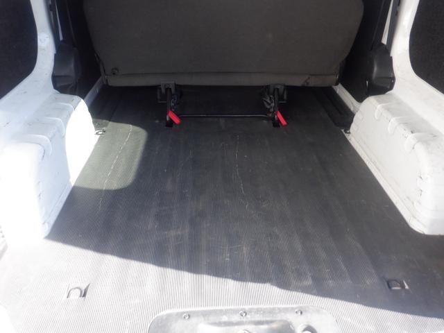 NV200バネットバン DX ETC 2列目小窓 ワンオーナー キーレス PW ABS エアコン 運転席助手席エアバック プライバシーガラス 最大積載量600kg 定期点検記録簿 保証書 保証書(16枚目)