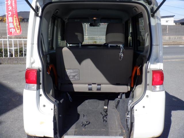 タント 　フレンドシップスローパーリヤシート付　福祉車両　車いす一基　スロープ　電動固定装置　ウインチ　手すり　１オーナー　片側スライド　アイストップ　電動電格ミラー　キーレス　プライバシーガラス　ベンチシート（4枚目）