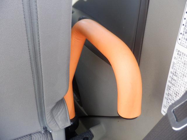 タント 　フレンドシップスローパーリヤシート付　福祉車両　車いす一基　スロープ　電動固定装置　ウインチ　手すり　１オーナー　片側スライド　アイストップ　電動電格ミラー　キーレス　プライバシーガラス　ベンチシート（6枚目）