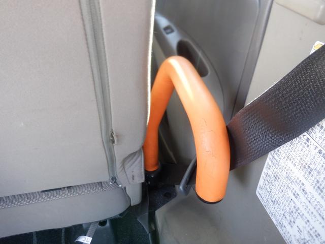 タント 　フレンドシップスローパーリヤシート付　福祉車両　車いす一基　スロープ　電動固定装置　ウインチ　手すり　ＥＴＣ　キーレス　電動電格ミラー　アイストップ　プライバシーガラス　片側スライドドア　ドアバイザー（6枚目）