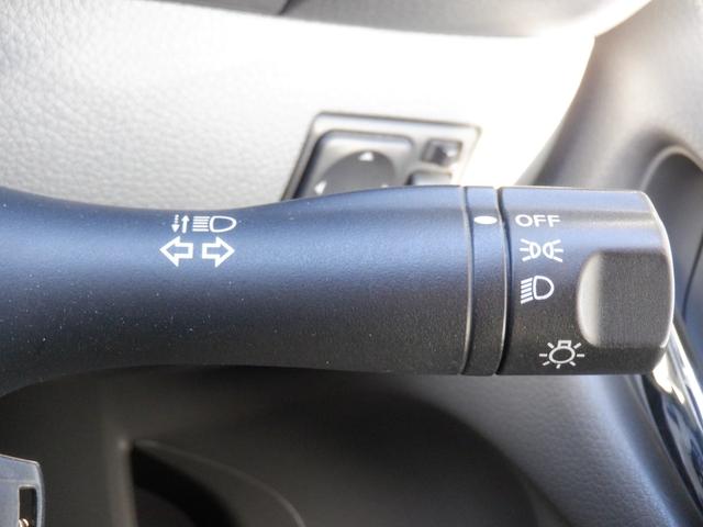 ＮＶ３５０キャラバンバン 　４ドア　２．５チェアキャブＭ仕様　１０名乗　福祉車両　車椅子２基　ストレッチャー１基　リアリフト　電動固定装置　リモコン　サイドステップ　片側スライドドア　電動電格ミラー　Ｗエアコン　バックカメラ（16枚目）