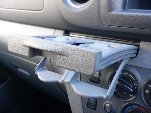 ＮＶ３５０キャラバンバン 　４ドア　２．５チェアキャブＭ仕様　１０名乗　福祉車両　車椅子２基　ストレッチャー１基　リアリフト　電動固定装置　リモコン　サイドステップ　片側スライドドア　電動電格ミラー　Ｗエアコン　バックカメラ（21枚目）