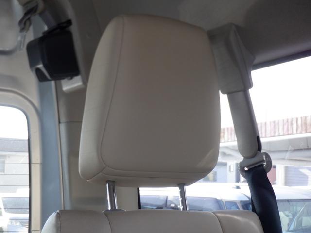 ＮＶ３５０キャラバンバン 　４ドア　２．５チェアキャブＭ仕様　１０名乗　福祉車両　車椅子２基　ストレッチャー１基　リアリフト　電動固定装置　リモコン　サイドステップ　片側スライドドア　電動電格ミラー　Ｗエアコン　バックカメラ（31枚目）