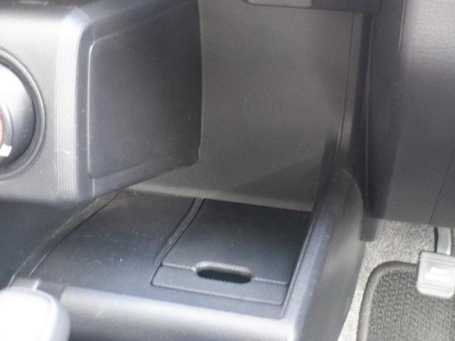 プロボックス ＧＬ　４ＷＤ　５人　１オーナー　衝突軽減装置　レーンキープアシスト　横滑り防止装置　キーレス　電動電格ミラー　オートライト　オートハイビーム　プライバシーガラス　パワーウインドウ　ドアバイザー　盗難防止装置（23枚目）