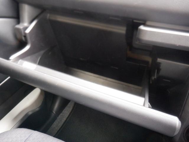 プロボックス ＧＬ　４ＷＤ　５人　１オーナー　衝突軽減装置　レーンキープアシスト　横滑り防止装置　キーレス　電動電格ミラー　オートライト　オートハイビーム　プライバシーガラス　パワーウインドウ　ドアバイザー　盗難防止装置（32枚目）