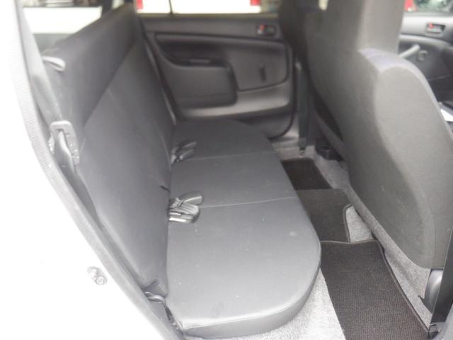 プロボックス ＧＬ　４ＷＤ　５人　１オーナー　衝突軽減装置　レーンキープアシスト　横滑り防止装置　キーレス　電動電格ミラー　オートライト　オートハイビーム　プライバシーガラス　パワーウインドウ　ドアバイザー　盗難防止装置（40枚目）