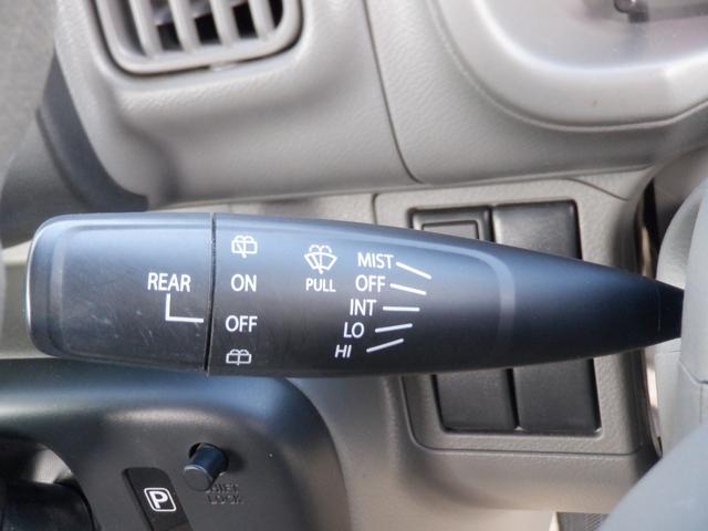 NV100クリッパーバン GX エマージェンシーブレーキ 衝突軽減装置 横滑り防止装置 レーンキープアシスト 障害物センサー 電動電格ミラー オートライト リアヒーター キーレス CD 両側スライドドア ドアバイザー 点検整備記録簿(19枚目)