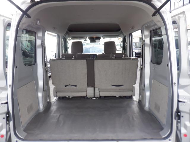 NV100クリッパーバン GX 5D 4名乗 ルーフキャリア ETC2.0 Mナビ CD・DVD フルセグ Bluetooth リアヒーター 横滑り防止 衝突軽減 レーンキープアシスト 障害物センサー オートライト 電動電格ミラー(18枚目)