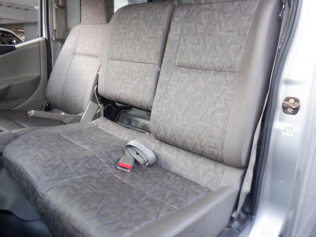 アトラストラック ＷキャブフルスーパーローＤＸ　荷台縦２１０ｃｍ　横１６０ｃｍ　全低床平ボディー　三方開き　後輪ダブル　ＥＴＣ　エアコン　左側電動格納ミラー　ワンオーナー　キーレス　フロントフォグランプ　最大積載量１２５０ｋｇ　取扱説明書　保証書（24枚目）