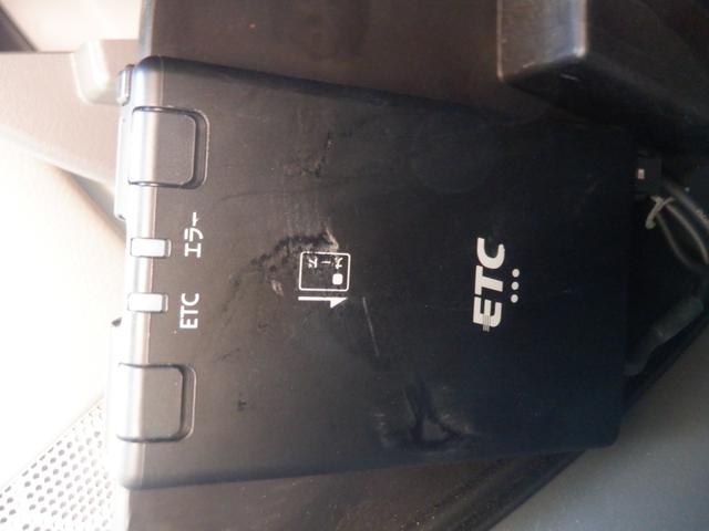 ＮＶ１００クリッパーバン ＤＸ　ハイルーフ　５ＡＧＳ車　５Ｄ　４名　１ｓｔ発進　ＥＴＣ　横滑り防止装置　盗難防止装置　ＭＴモード　Ｐガラス　両側スライドドア　オートライト　パワーウィンドウ　　ドアバイザー　キーレス（3枚目）