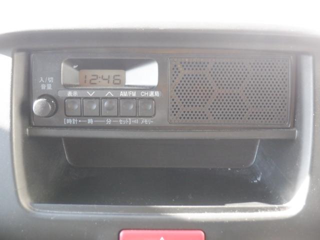 ＮＶ１００クリッパーバン ＤＸ　ハイルーフ　５ＡＧＳ車　５Ｄ　４名　１ｓｔ発進　ＥＴＣ　横滑り防止装置　盗難防止装置　ＭＴモード　Ｐガラス　両側スライドドア　オートライト　パワーウィンドウ　　ドアバイザー　キーレス（8枚目）