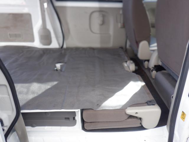 ＮＶ１００クリッパーバン ＤＸ　ハイルーフ　５ＡＧＳ車　５Ｄ　４名　１ｓｔ発進　ＥＴＣ　横滑り防止装置　盗難防止装置　ＭＴモード　Ｐガラス　両側スライドドア　オートライト　パワーウィンドウ　　ドアバイザー　キーレス（17枚目）