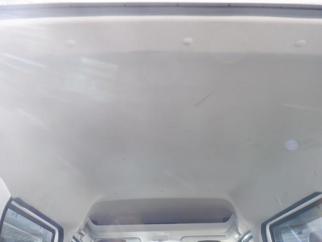 ＮＶ１００クリッパーバン ＤＸ　ハイルーフ　５ＡＧＳ車　５Ｄ　４名　１ｓｔ発進　ＥＴＣ　横滑り防止装置　盗難防止装置　ＭＴモード　Ｐガラス　両側スライドドア　オートライト　パワーウィンドウ　　ドアバイザー　キーレス（20枚目）