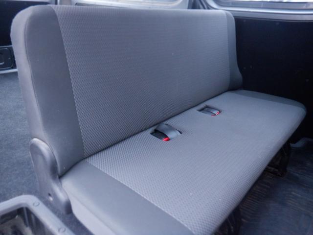 ＮＶ３５０キャラバンバン ロングＤＸターボ　５ドアバン２．５ディーゼルターボＤＸロング　低床ＥＴＣ　バックカメラ　フルセグ　Ｍナビ　横滑り防止装置　衝突軽減装置　盗難防止装置　ＣＤ再生　Ｂｌｕｅｔｏｏｔｈ　ドラレコ　パワーウィンド　ドアバイザー（17枚目）