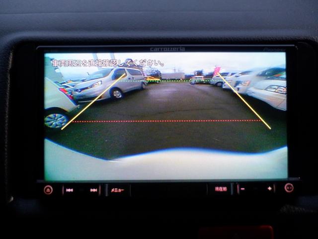 ハイエースバン ＤＸ　ＧＬパッケージ　２．８ＤＴ　ＤＸロングＧＬパッケージ　４ＷＤ低床　６人　ＥＴＣ　バックカメラ　Ｍナビ　ＣＤ　横滑り防止装置　衝突軽減装置　レーンアシスト　障害物センサー　盗難防止装置　電動電格ミラー　オートハイビーム（7枚目）