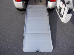 �ڼ�ư�֤����ü졢�緿�ޤ�¿�̤ʼּ�򰷤äƤ���ޤ������ˤʤ뤪�֤䤪õ���Τ��֤��������ޤ����顢���٤�Ϣ������������ 4