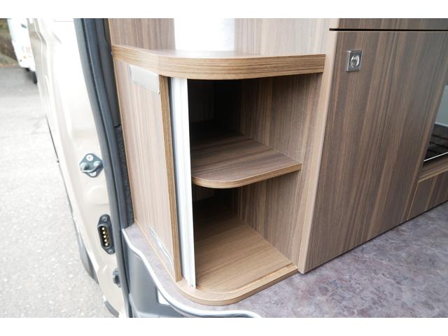 ハイエースバン レクビィ　カントリークラブ　４ＷＤ　ＦＦヒーター　ナビ　４ＷＤ　キャンピングカー　８ナンバー　ＦＦヒーター　ツインサブバッテリー　１５００Ｗインバーター　走行充電器　コンバーター　冷蔵庫　電子レンジ　ソーラーパネル　テレビ　メモリーナビ　ＥＴＣ　ドラレコ（40枚目）