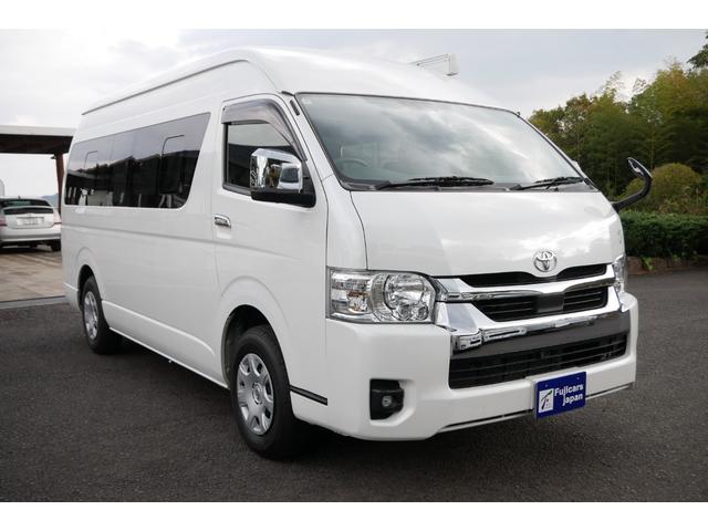 ハイエースバン レクビィ　カントリークラブ　家庭用エアコン　ＦＦヒーター　４ＷＤ　ワンオーナー　リチウム２００Ａｈ　１５００Ｗインバーター　走行充電器　コンバーター　ソーラーパネル　冷蔵庫　電子レンジ　テレビ　サイドオーニング　ＦＦヒーター　メモリーナビ　ＥＴＣ　ドラレコ（2枚目）