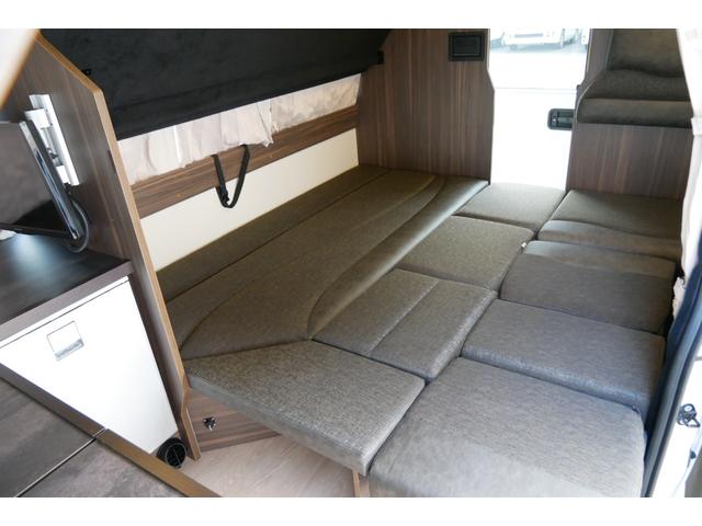 ハイエースバン レクビィ　カントリークラブ　家庭用エアコン　ＦＦヒーター　４ＷＤ　ワンオーナー　リチウム２００Ａｈ　１５００Ｗインバーター　走行充電器　コンバーター　ソーラーパネル　冷蔵庫　電子レンジ　テレビ　サイドオーニング　ＦＦヒーター　メモリーナビ　ＥＴＣ　ドラレコ（12枚目）