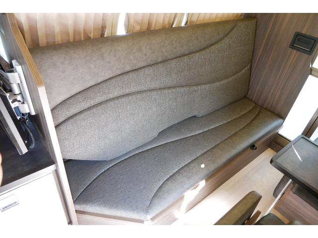 ハイエースバン レクビィ　カントリークラブ　家庭用エアコン　ＦＦヒーター　４ＷＤ　ワンオーナー　リチウム２００Ａｈ　１５００Ｗインバーター　走行充電器　コンバーター　ソーラーパネル　冷蔵庫　電子レンジ　テレビ　サイドオーニング　ＦＦヒーター　メモリーナビ　ＥＴＣ　ドラレコ（73枚目）