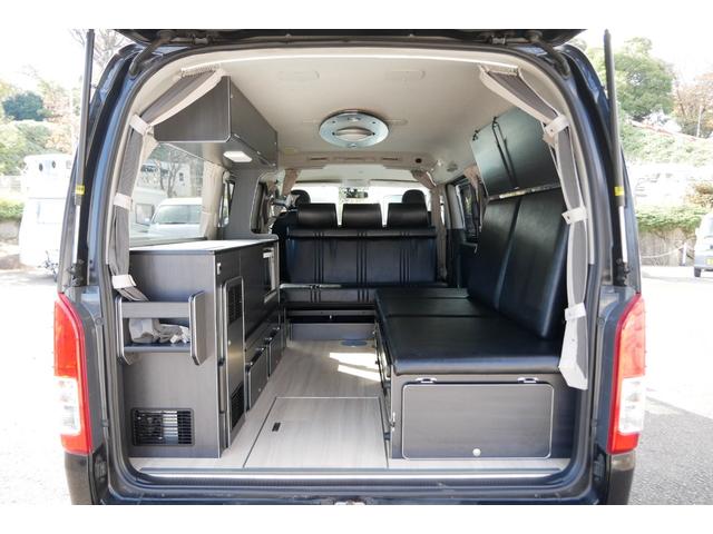 ハイエースバン リンエイ バカンチェス ワンオーナー FFヒーター ナビ 2WD ディーゼル ターボ ワンオーナー 8ナンバー キャンピングカー FFヒーター ツインサブバッテリー インバーター 走行充電器 ソーラーパネル 冷蔵庫 メモリーナビ ETC ドラレコ(3枚目)