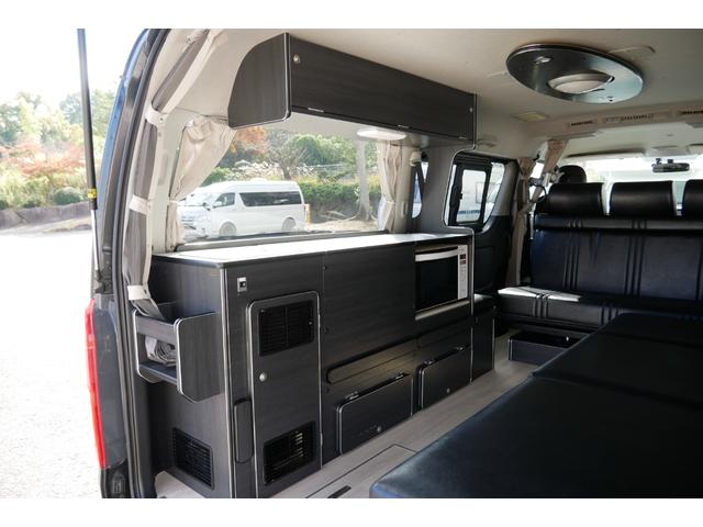 ハイエースバン リンエイ バカンチェス ワンオーナー FFヒーター ナビ 2WD ディーゼル ターボ ワンオーナー 8ナンバー キャンピングカー FFヒーター ツインサブバッテリー インバーター 走行充電器 ソーラーパネル 冷蔵庫 メモリーナビ ETC ドラレコ(4枚目)