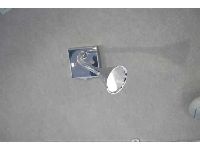 ハイエースバン リンエイ バカンチェス ワンオーナー FFヒーター ナビ 2WD ディーゼル ターボ ワンオーナー 8ナンバー キャンピングカー FFヒーター ツインサブバッテリー インバーター 走行充電器 ソーラーパネル 冷蔵庫 メモリーナビ ETC ドラレコ(47枚目)