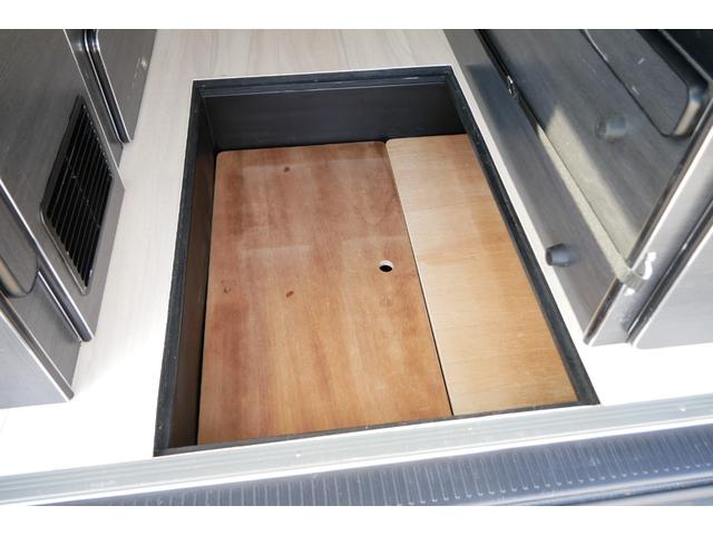 ハイエースバン リンエイ バカンチェス ワンオーナー FFヒーター ナビ 2WD ディーゼル ターボ ワンオーナー 8ナンバー キャンピングカー FFヒーター ツインサブバッテリー インバーター 走行充電器 ソーラーパネル 冷蔵庫 メモリーナビ ETC ドラレコ(63枚目)