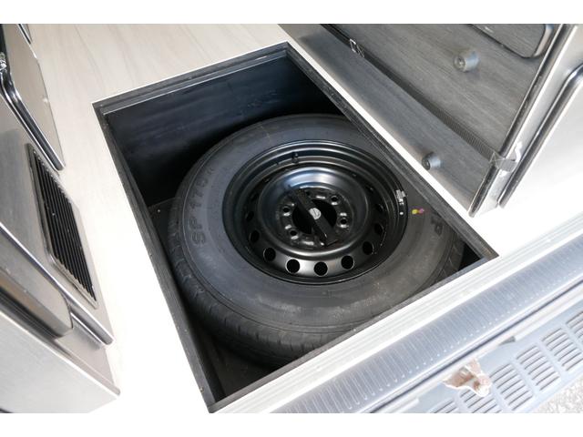 ハイエースバン リンエイ バカンチェス ワンオーナー FFヒーター ナビ 2WD ディーゼル ターボ ワンオーナー 8ナンバー キャンピングカー FFヒーター ツインサブバッテリー インバーター 走行充電器 ソーラーパネル 冷蔵庫 メモリーナビ ETC ドラレコ(64枚目)