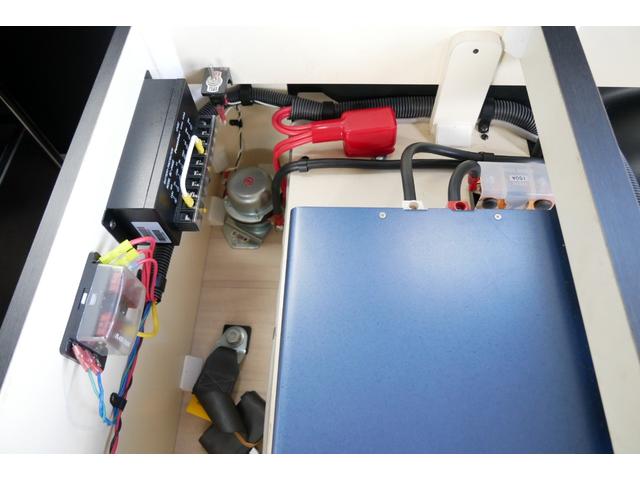 ハイエースバン リンエイ バカンチェス ワンオーナー FFヒーター ナビ 2WD ディーゼル ターボ ワンオーナー 8ナンバー キャンピングカー FFヒーター ツインサブバッテリー インバーター 走行充電器 ソーラーパネル 冷蔵庫 メモリーナビ ETC ドラレコ(69枚目)