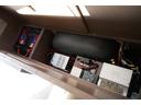 トイファクトリー　トイズボックス　ワンオーナー　社外サス　エアロソーラー　ＦＦヒーター　ツインサブバッテリー　走行充電　コンバーター　１５００Ｗインバーター　ルーフベント　社外１５インチアルミホイール　サイドオーニング（39枚目）